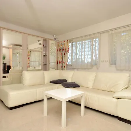 Apartment Croix Des Gardes *